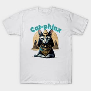 A cat of the Egyptian Sphinx. T-Shirt